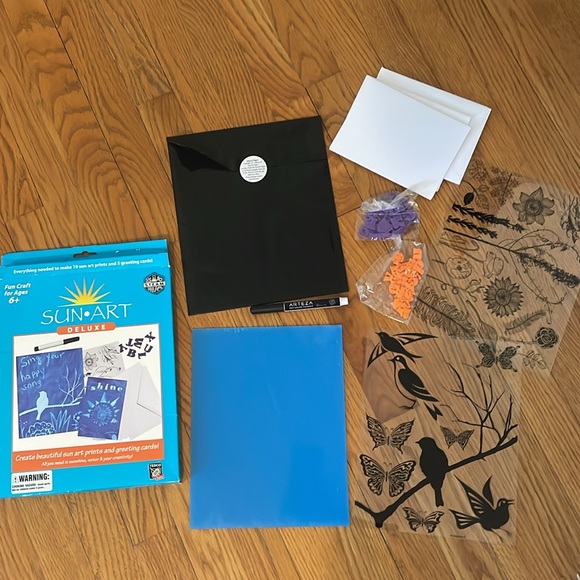 NWT Sun Art Paper ☀️ - Picture 3 of 4